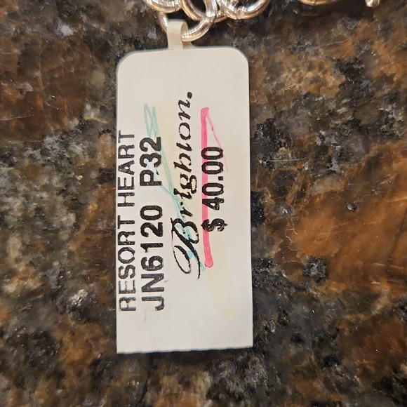 Brighton Resort Heart Necklace - Picture 4 of 5